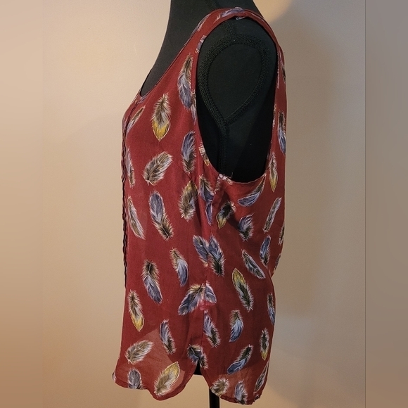 LOST & FOUND Sleeveless Sheer Top, Zipper Closure, Size Medium - Picture 3 of 14